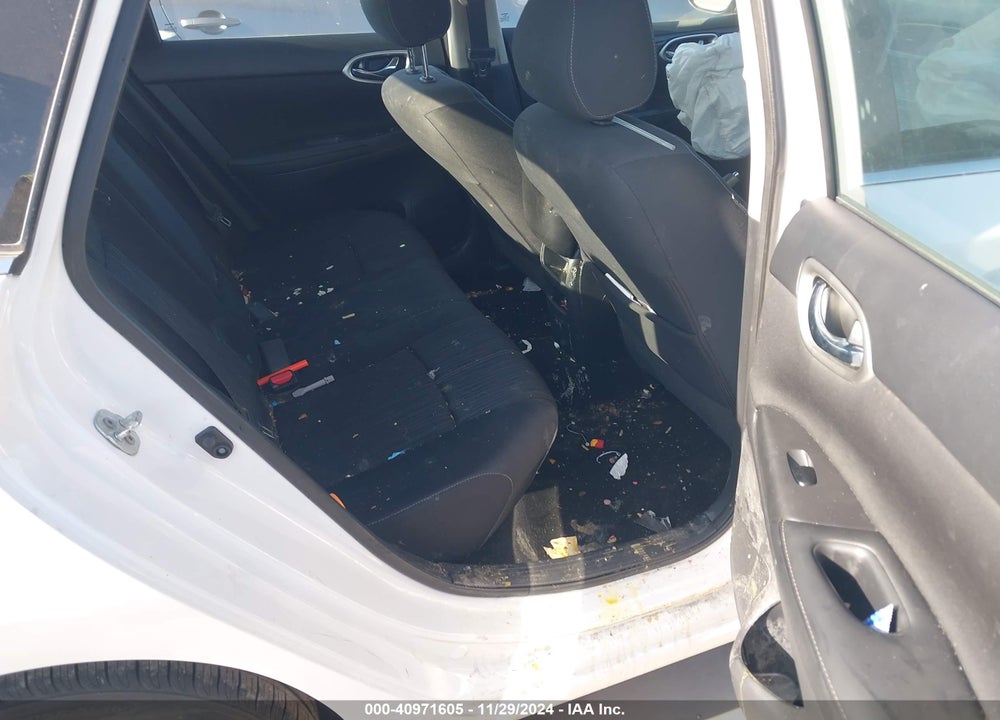 2018 NISSAN SENTRA VIN: 3N1AB7AP2JL657084