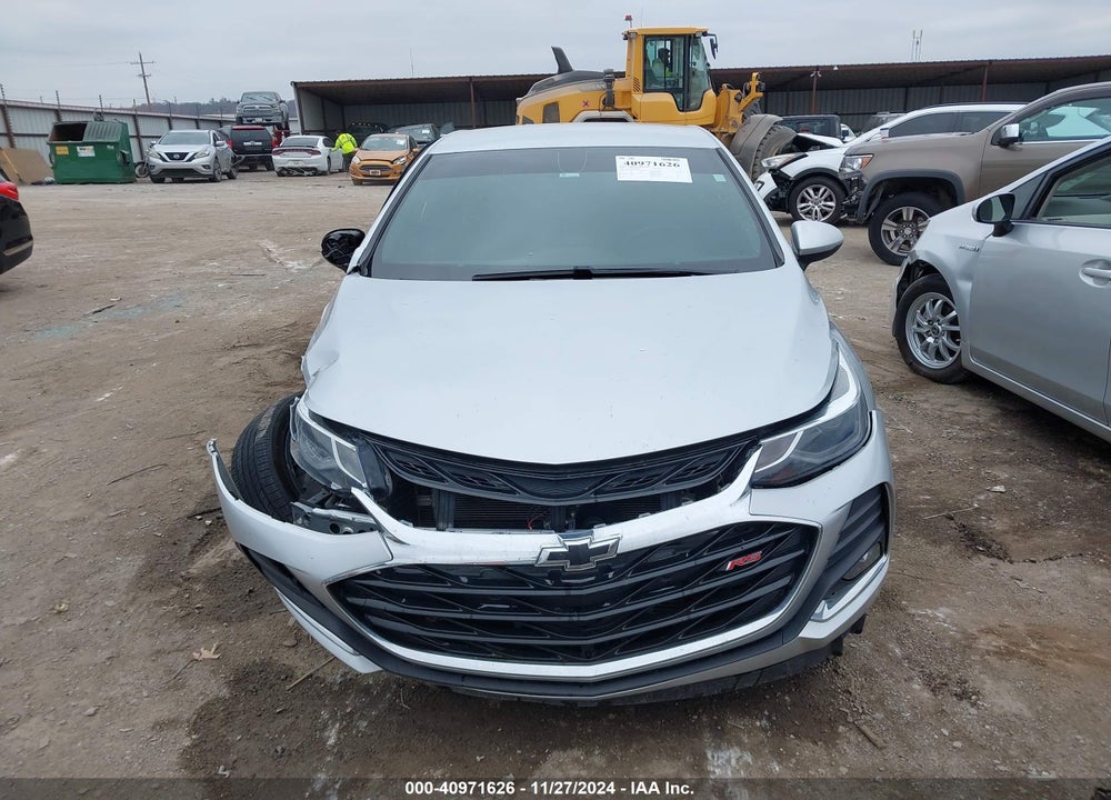 2019 CHEVROLET CRUZE LT VIN: 1G1BE5SM3K7102743