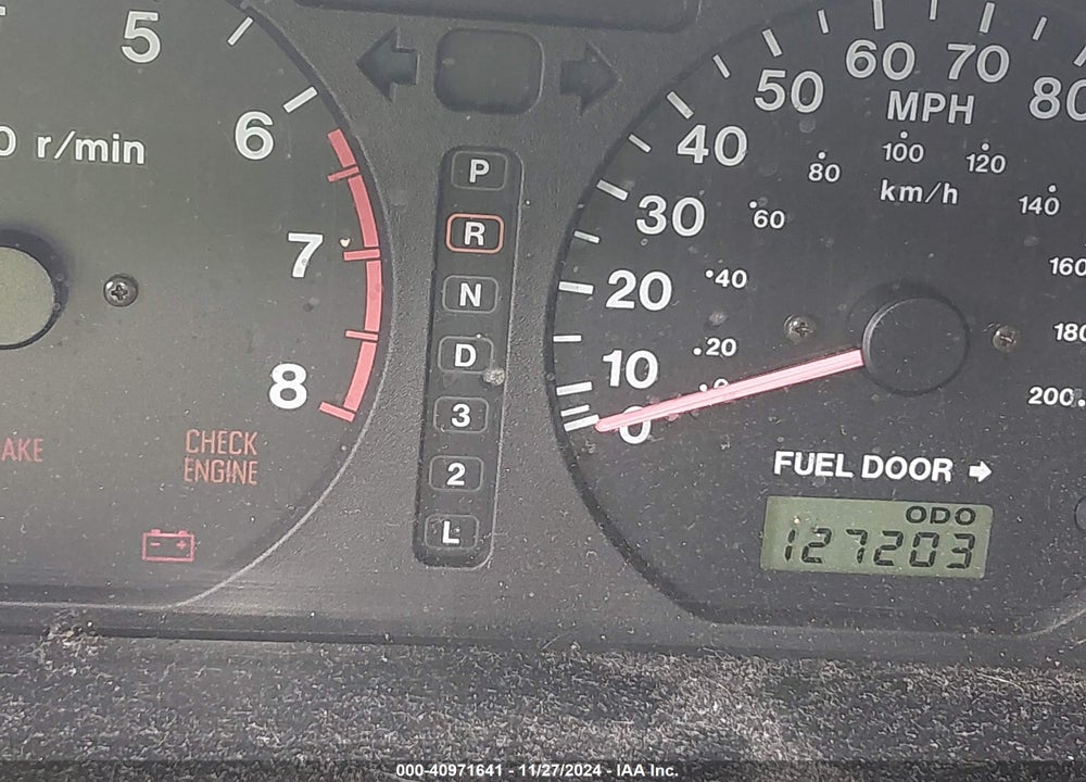 1999 ISUZU TROOPER S VIN: JACDJ58X2X7913758