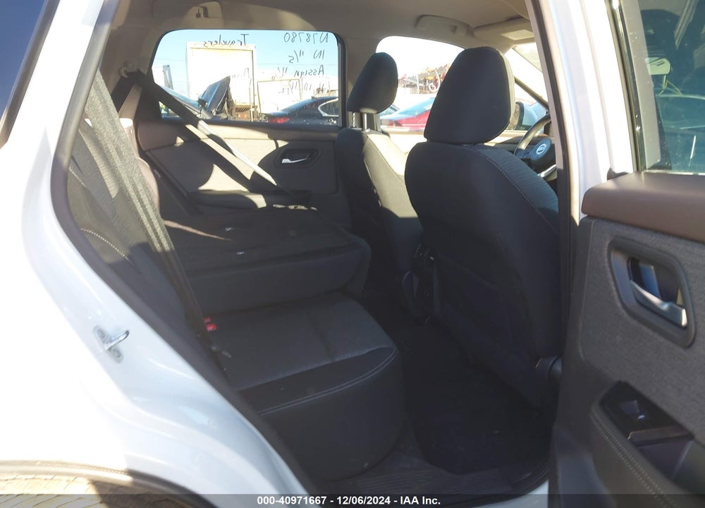 2021 NISSAN ROGUE SV INTELLIGENT AWD VIN: 5N1AT3BB8MC771589