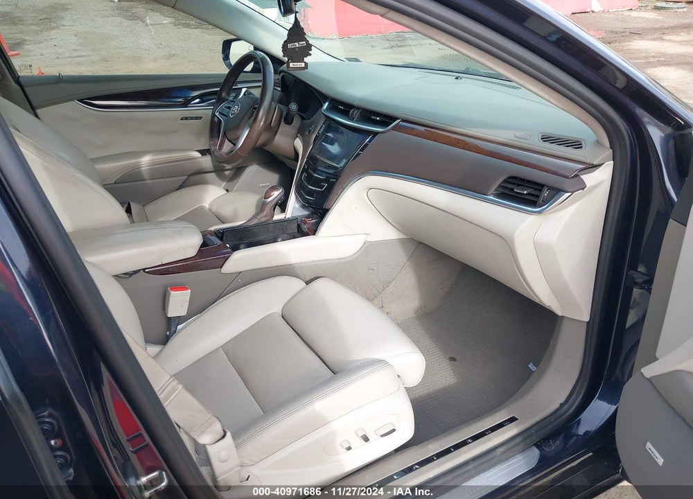 2013 CADILLAC XTS PLATINUM VIN: 2G61V5S38D9238543