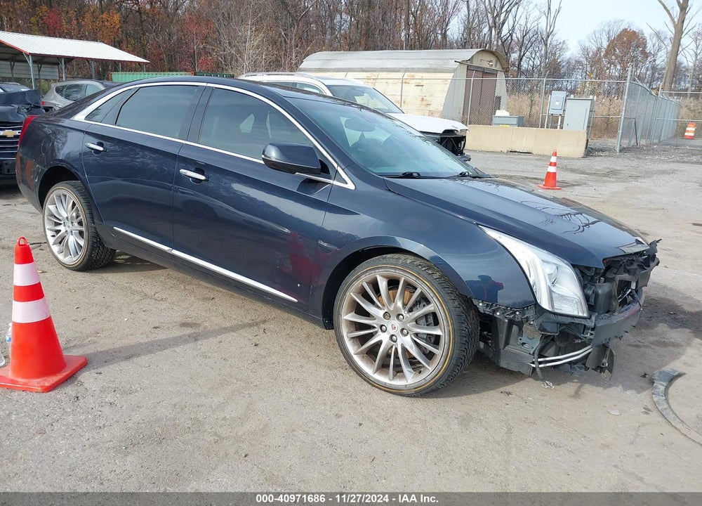 2013 CADILLAC XTS PLATINUM VIN: 2G61V5S38D9238543