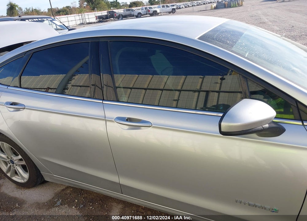 2018 FORD FUSION HYBRID SE VIN: 3FA6P0LU9JR208700