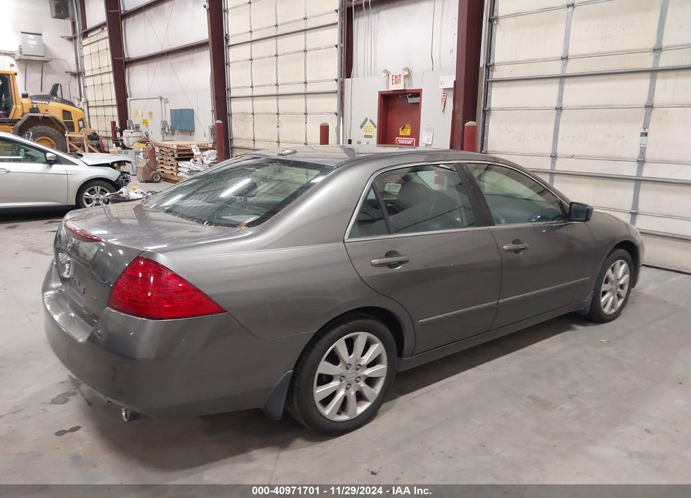 2006 HONDA ACCORD 3.0 EX VIN: 1HGCM66526A028961