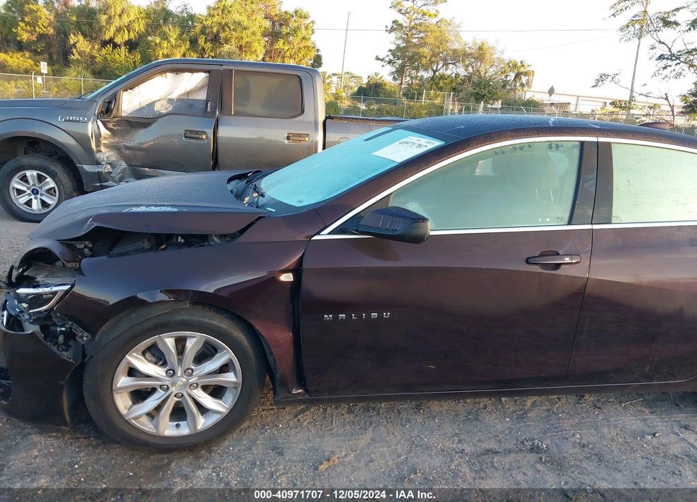 2021 CHEVROLET MALIBU FWD LT VIN: 1G1ZD5ST5MF061596