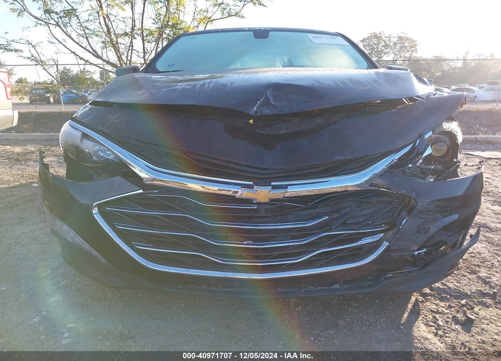 2021 CHEVROLET MALIBU FWD LT VIN: 1G1ZD5ST5MF061596