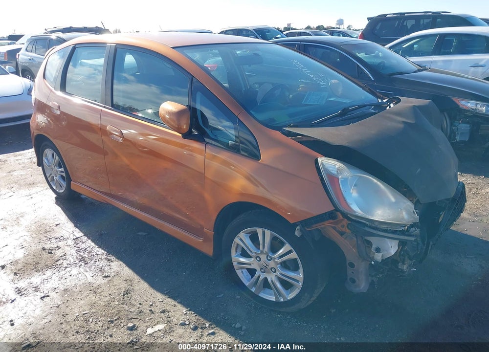 2010 HONDA FIT VIN: JHMGE8H43AC015533