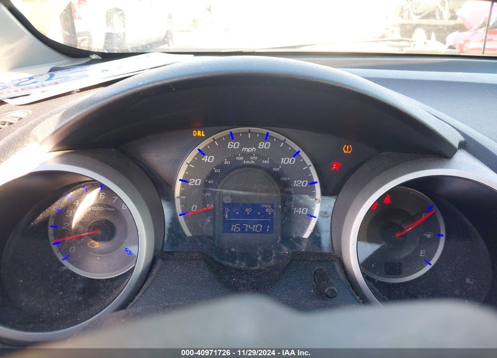 2010 HONDA FIT VIN: JHMGE8H43AC015533