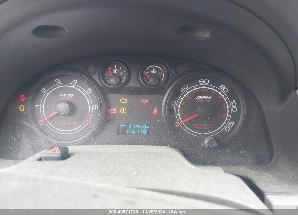 2008 FORD FOCUS S VIN: 1FAHP34N48W102101