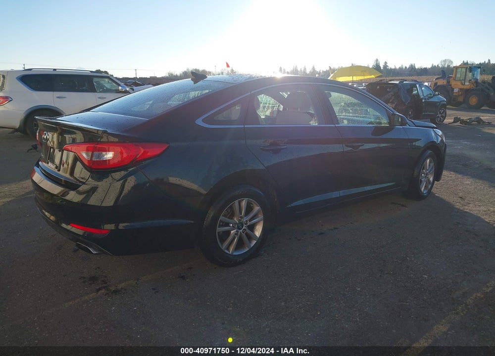 2015 HYUNDAI SONATA SE VIN: 5NPE24AF4FH004364