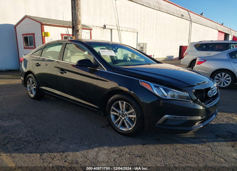 2015 HYUNDAI SONATA SE VIN: 5NPE24AF4FH004364