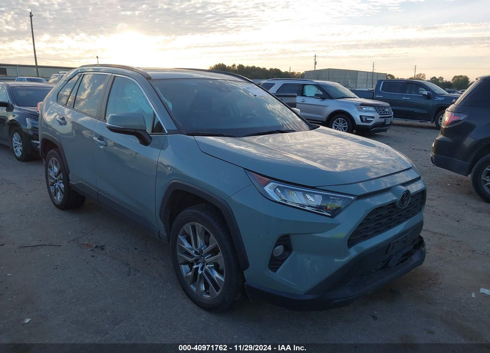 2020 TOYOTA RAV4 XLE PREMIUM VIN: 2T3C1RFV4LW071476