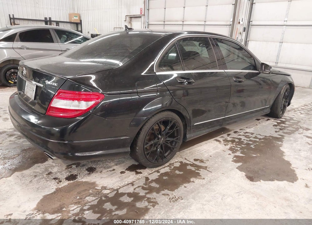 2010 MERCEDES-BENZ C 300 VIN: WDDGF8BB3AF469288