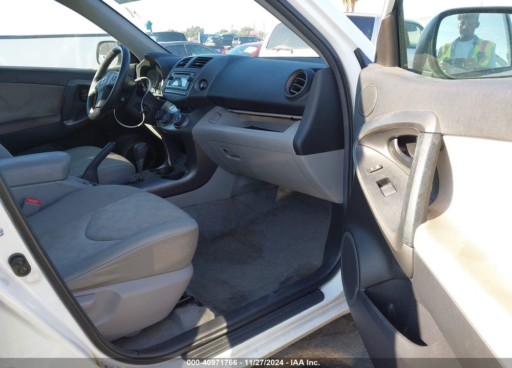 2012 TOYOTA RAV4 VIN: 2T3BF4DV3CW195161