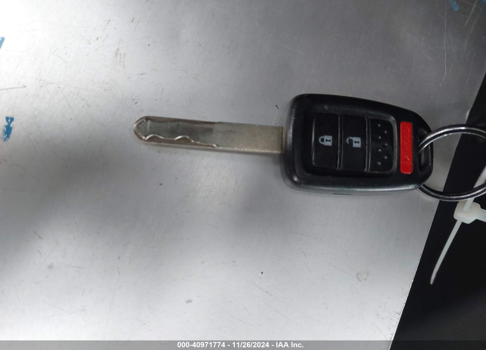2015 HONDA FIT VIN: 3HGGK5H59FM784191