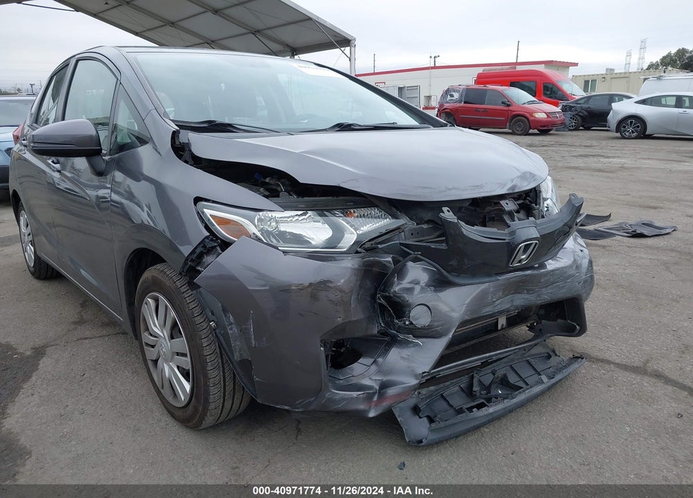 2015 HONDA FIT VIN: 3HGGK5H59FM784191