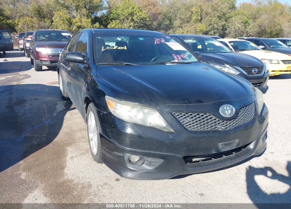 2011 TOYOTA CAMRY SE VIN: 4T1BF3EK4BU194042