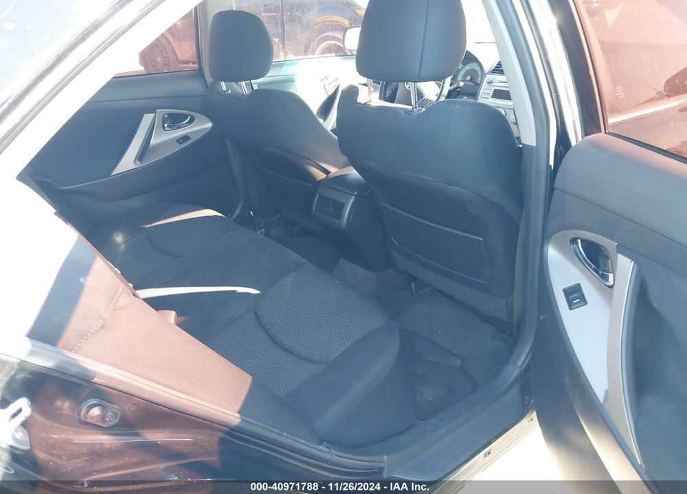 2011 TOYOTA CAMRY SE VIN: 4T1BF3EK4BU194042