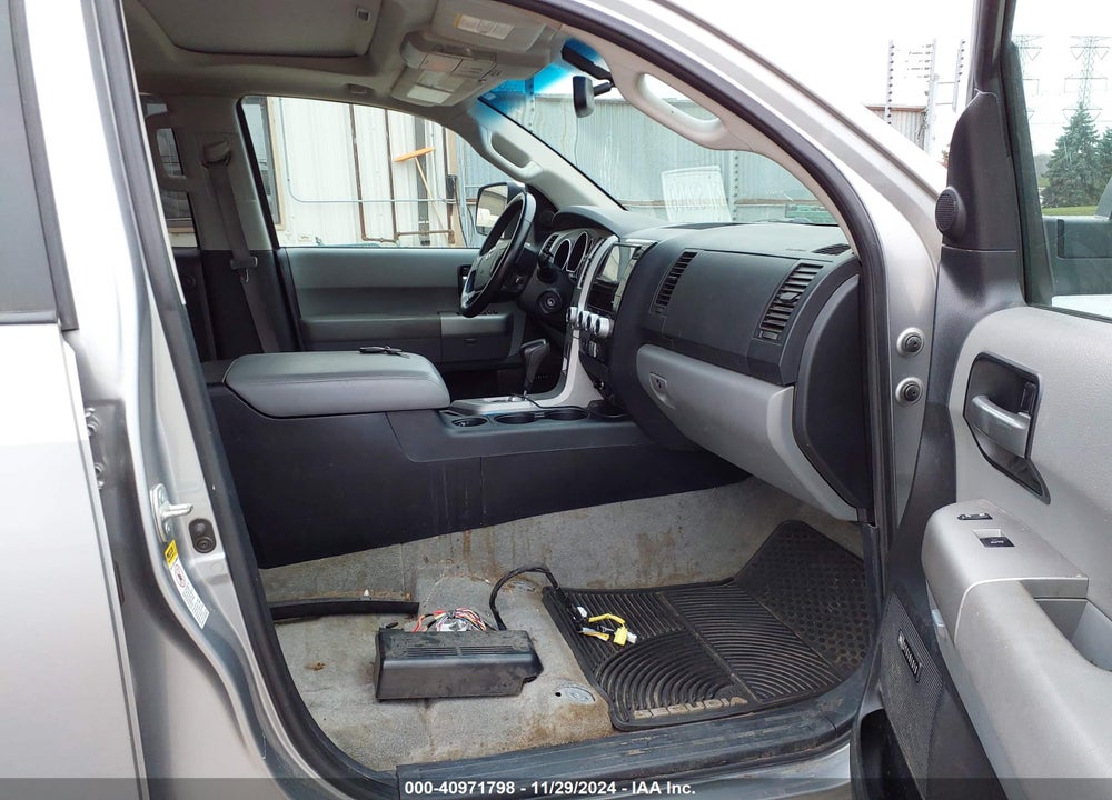 2008 TOYOTA SEQUOIA LIMITED 5.7L V8 VIN: 5TDBY68A48S002988