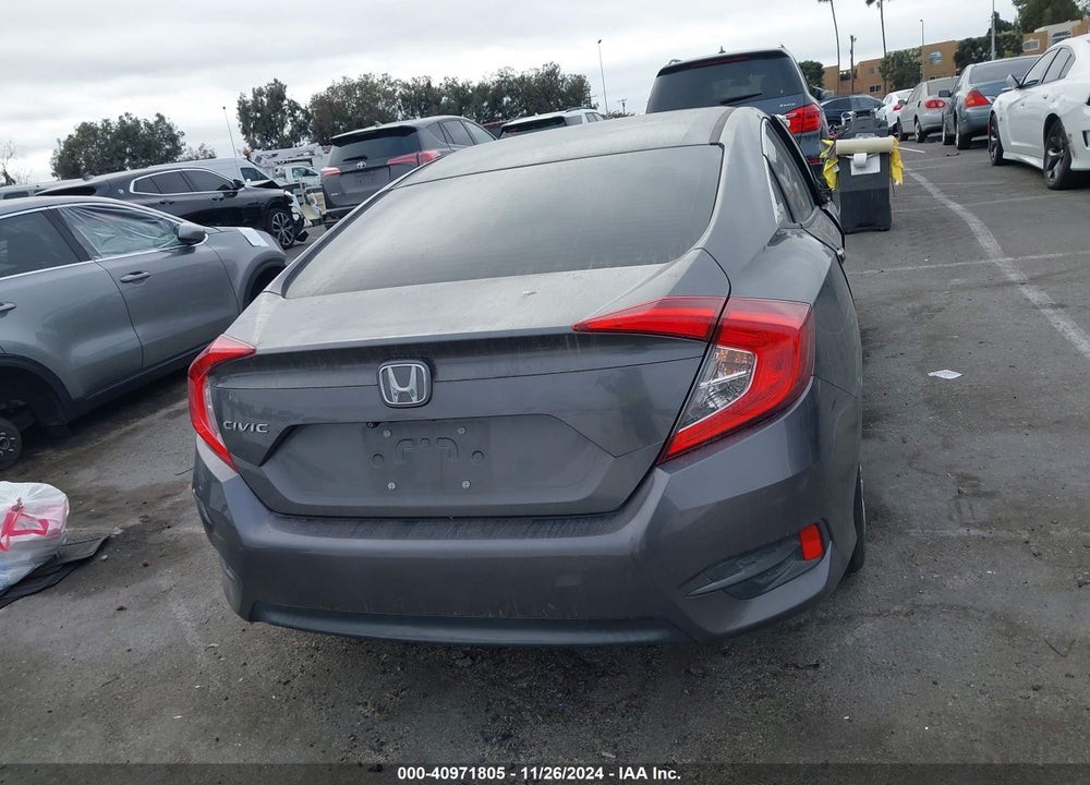 2018 HONDA CIVIC VIN: 2HGFC2F55JH595944