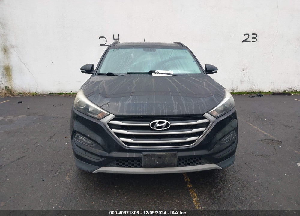2017 HYUNDAI TUCSON VALUE VIN: KM8J33A26HU559632