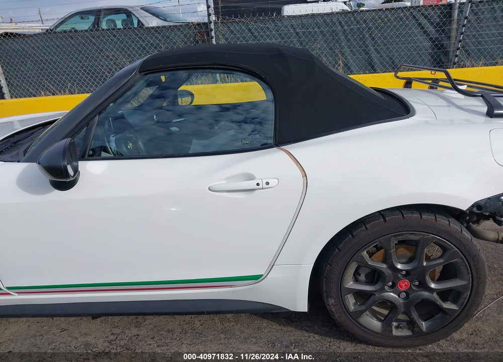 2020 FIAT 124 SPIDER VIN: JC1NFAEK7L0144490