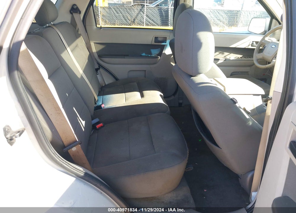 2009 FORD ESCAPE XLT VIN: 1FMCU93G09KA38002