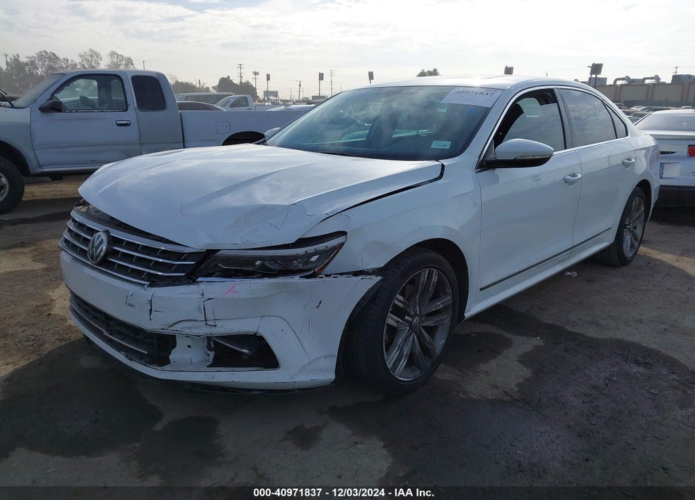 2016 VOLKSWAGEN PASSAT VIN: 1VWCT7A39GC068258