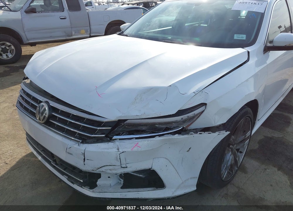 2016 VOLKSWAGEN PASSAT VIN: 1VWCT7A39GC068258