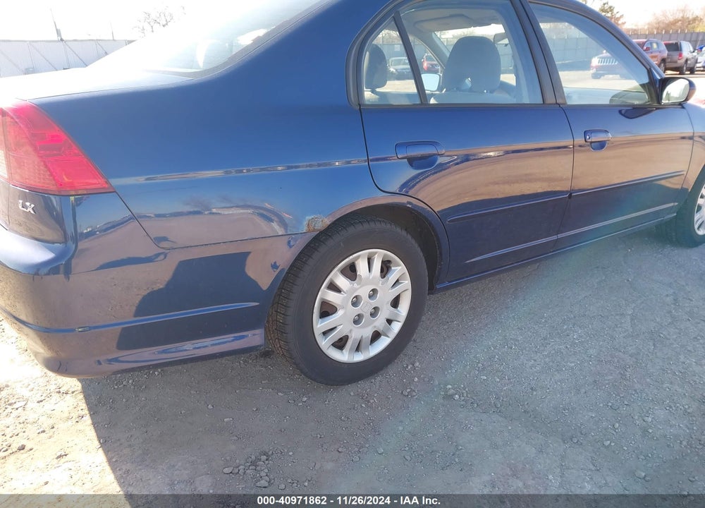 2005 HONDA CIVIC LX VIN: 2HGES16535H530282