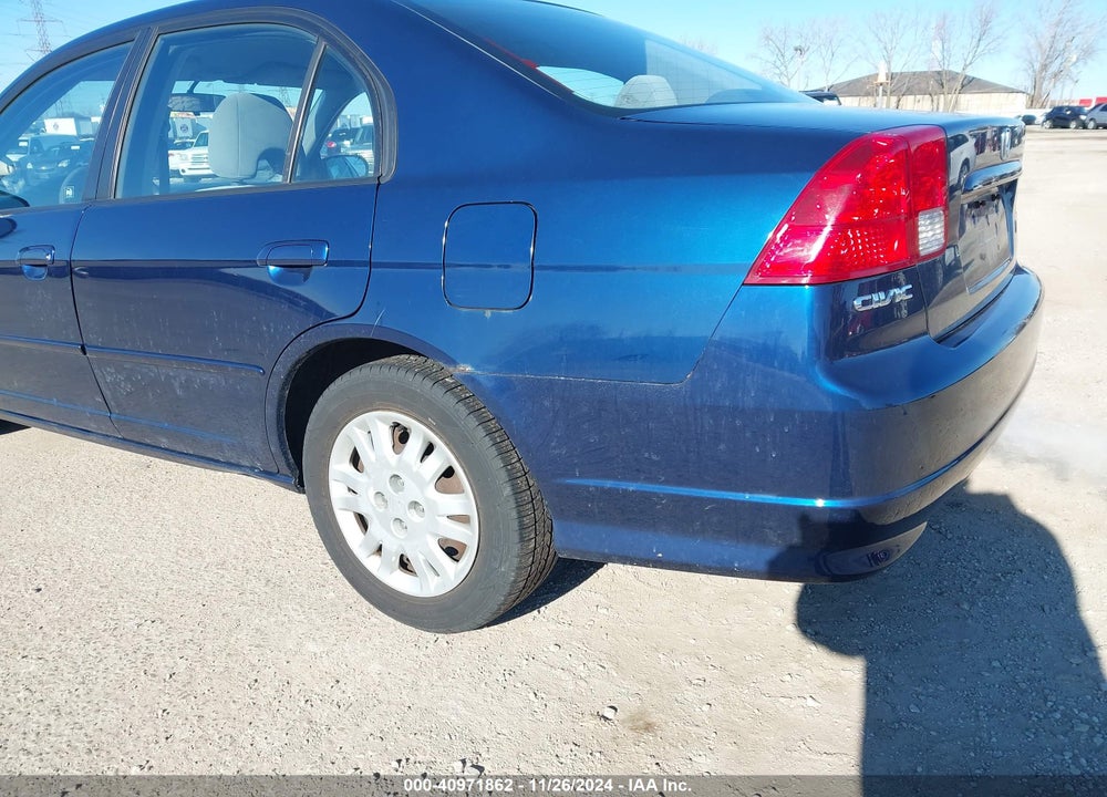 2005 HONDA CIVIC LX VIN: 2HGES16535H530282
