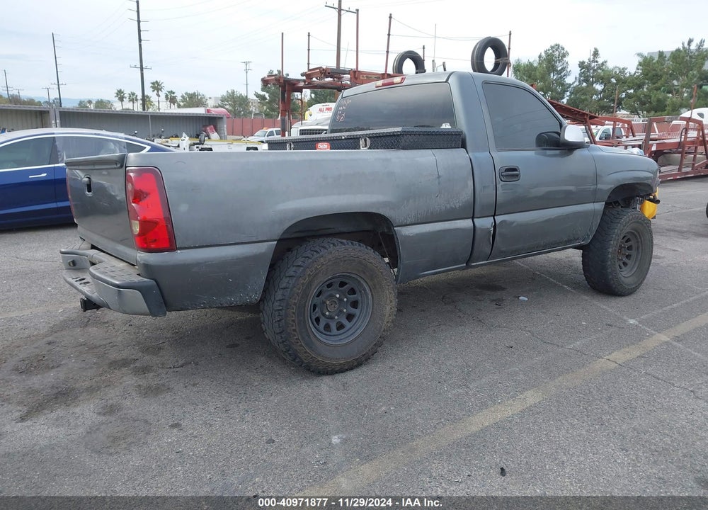 2001 CHEVROLET SILVERADO 1500 LS VIN: 1GCEC14V71Z127012