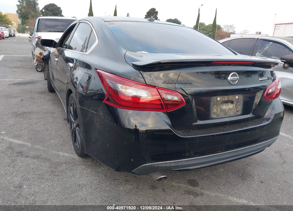 2018 NISSAN ALTIMA 2.5 SR VIN: 1N4AL3AP2JC221162