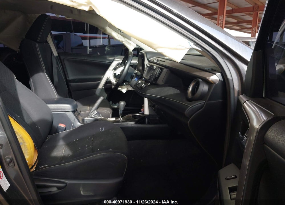 2016 TOYOTA RAV4 HYBRID XLE VIN: JTMRJREV2GD010433