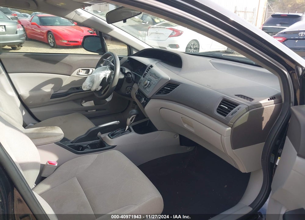 2012 HONDA CIVIC VIN: 19XFB2F58CE012475