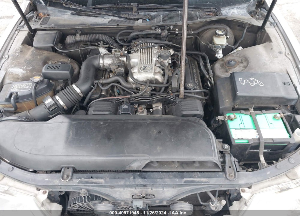1997 LEXUS LS 400 VIN: JT8BH28FXV0071945