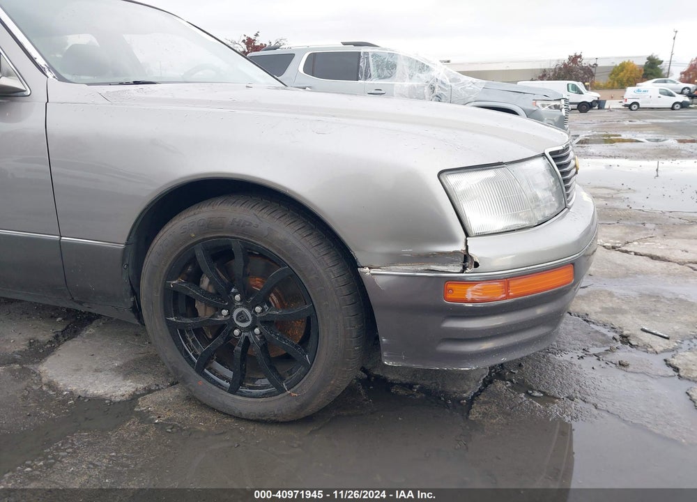 1997 LEXUS LS 400 VIN: JT8BH28FXV0071945