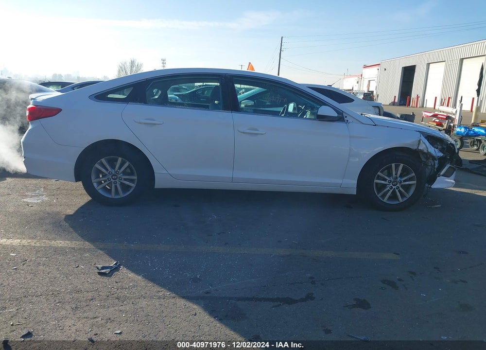 2016 HYUNDAI SONATA VIN: 5NPE24AF2GH398948