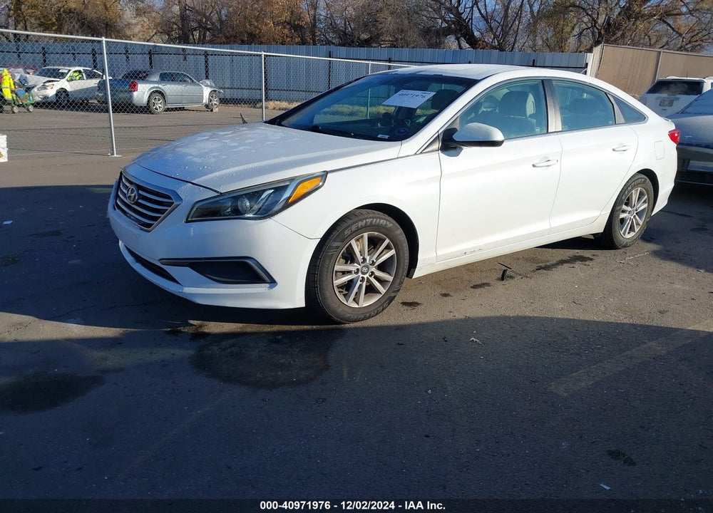 2016 HYUNDAI SONATA VIN: 5NPE24AF2GH398948