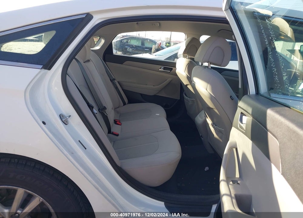 2016 HYUNDAI SONATA VIN: 5NPE24AF2GH398948