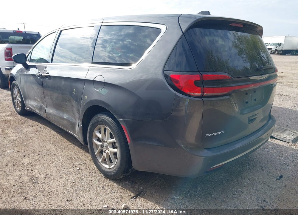 2023 CHRYSLER PACIFICA TOURING L VIN: 2C4RC1BGXPR552622