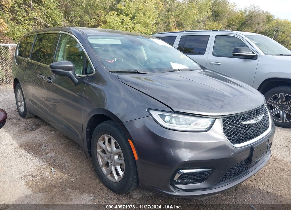 2023 CHRYSLER PACIFICA TOURING L VIN: 2C4RC1BGXPR552622