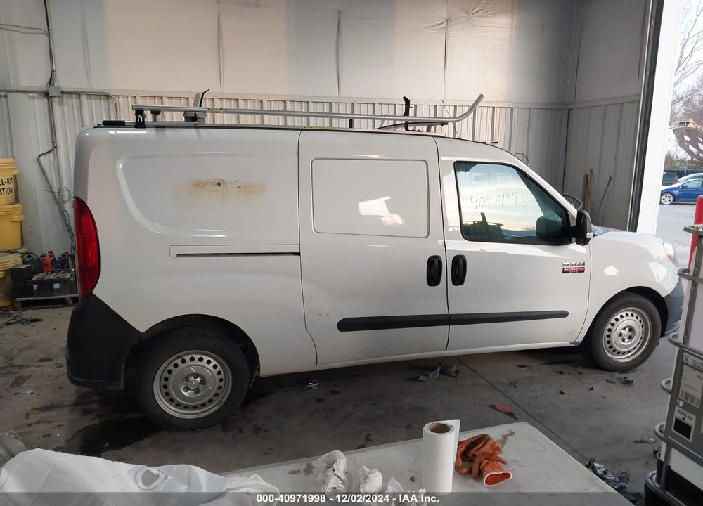 2018 RAM PROMASTER CITY TRADESMAN VIN: ZFBERFAB0J6L54164