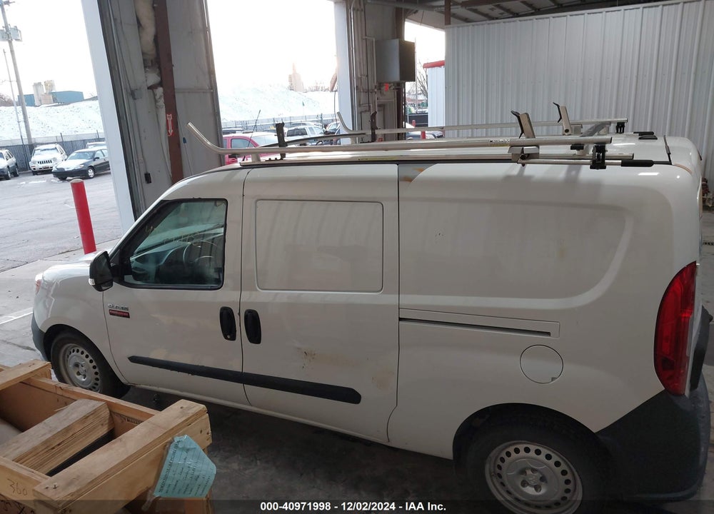 2018 RAM PROMASTER CITY TRADESMAN VIN: ZFBERFAB0J6L54164