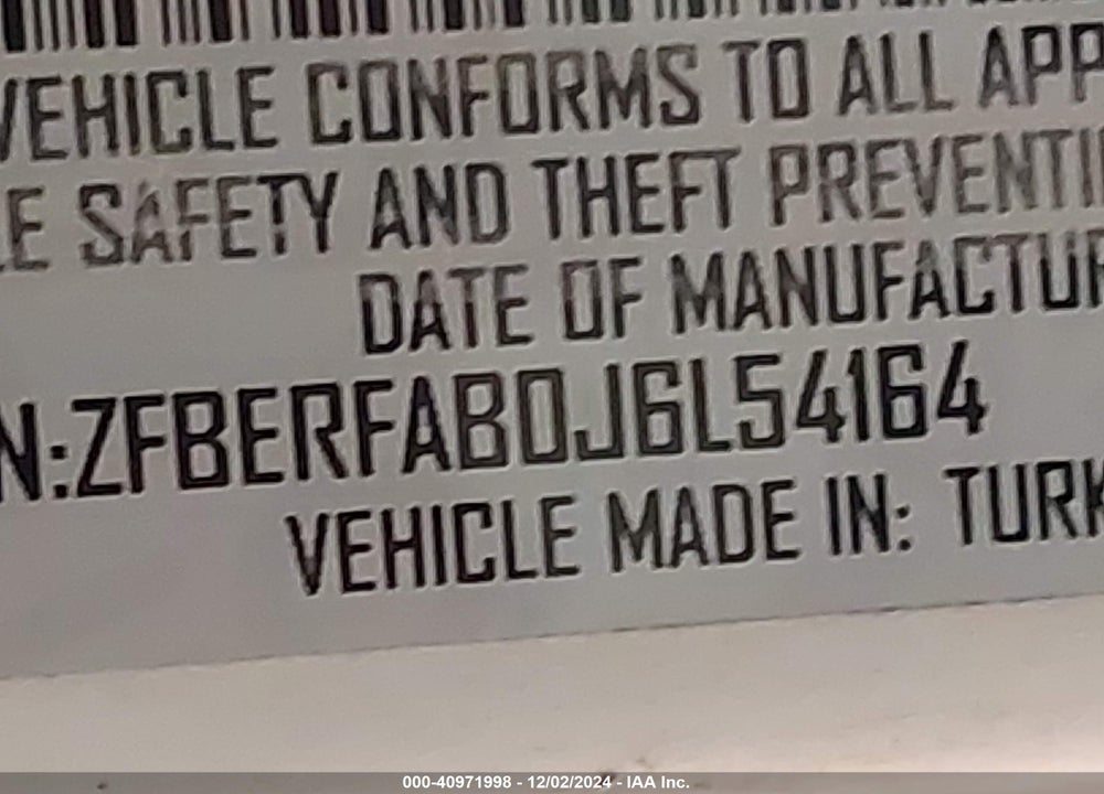 2018 RAM PROMASTER CITY TRADESMAN VIN: ZFBERFAB0J6L54164