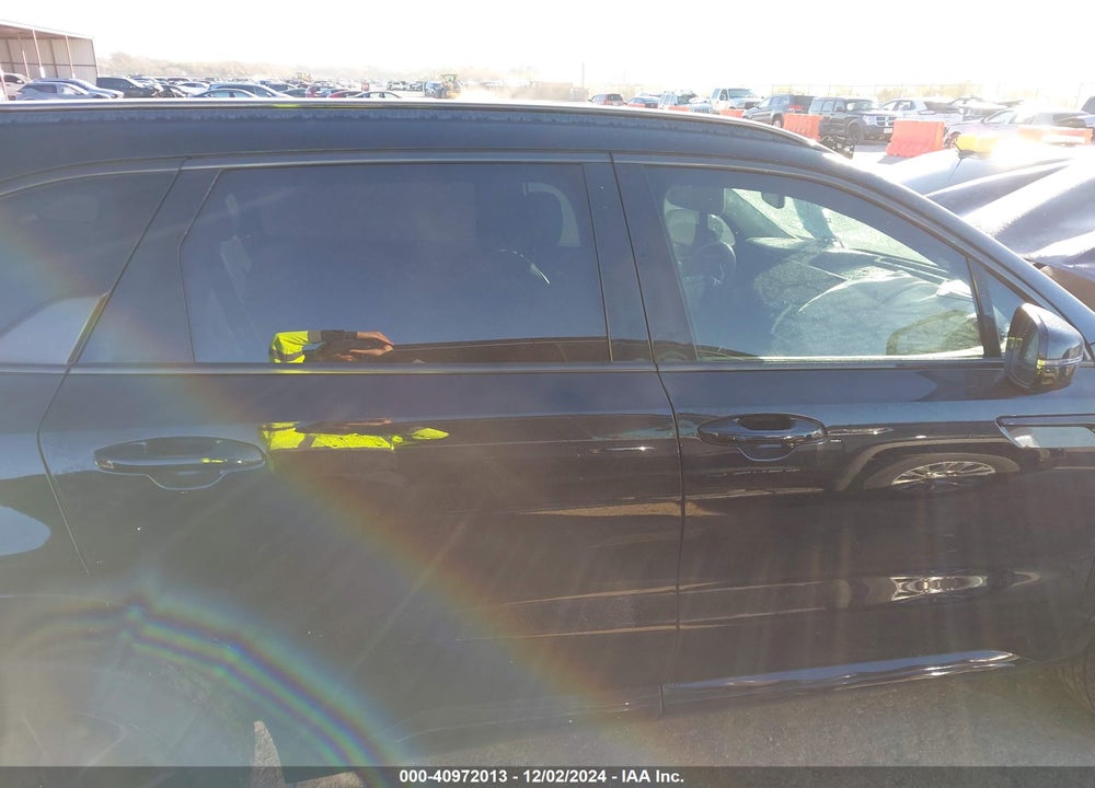2023 KIA SORENTO SX VIN: 5XYRK4LF2PG238848