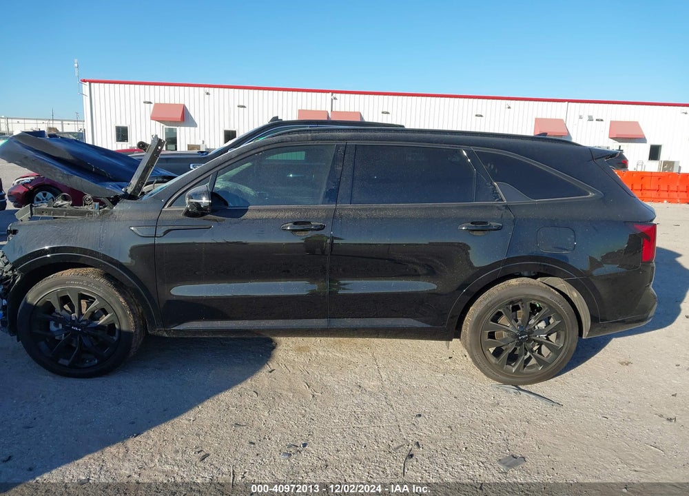 2023 KIA SORENTO SX VIN: 5XYRK4LF2PG238848