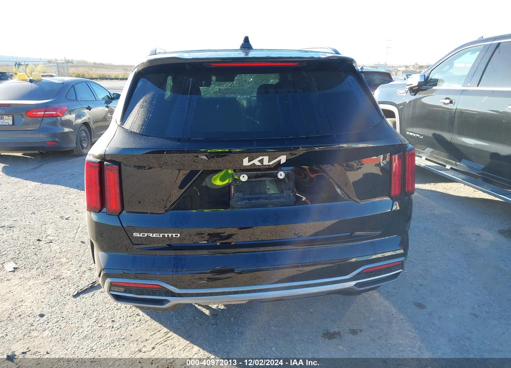 2023 KIA SORENTO SX VIN: 5XYRK4LF2PG238848