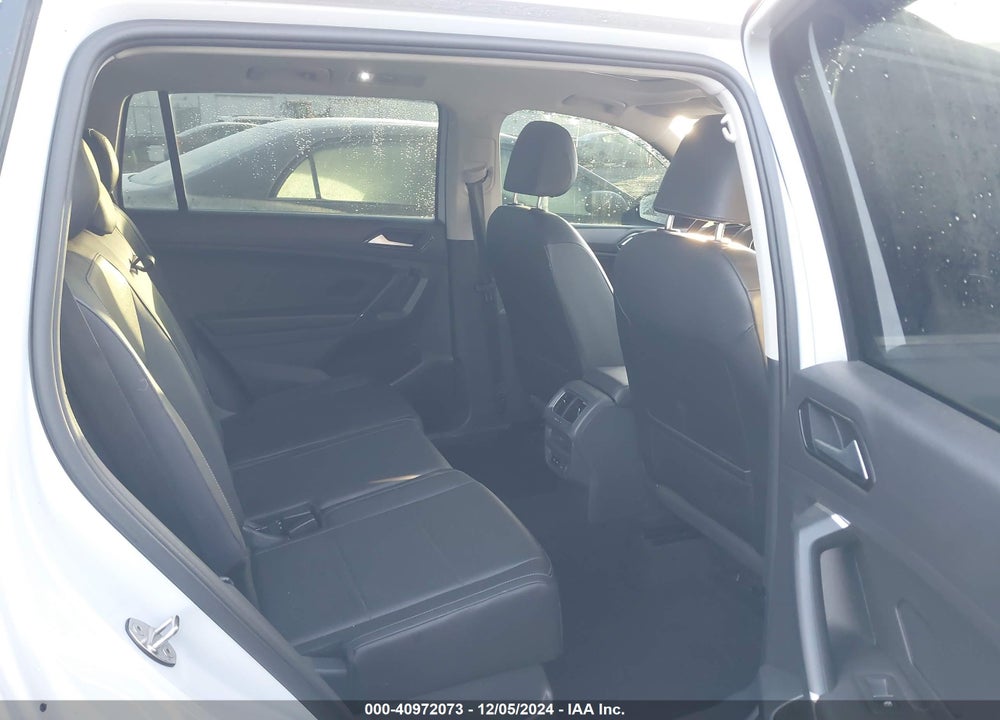2018 VOLKSWAGEN TIGUAN 2.0T SE/2.0T SEL VIN: 3VV2B7AXXJM121562