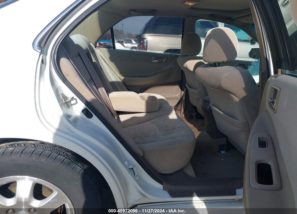 2001 HONDA ACCORD VIN: 1HGCG66811A039119